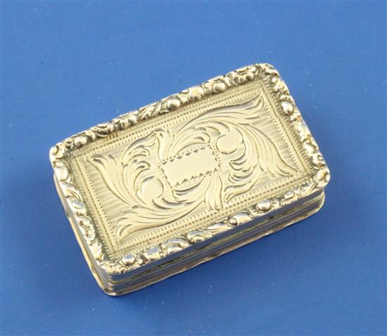 A William IV silver vinaigrette by Joseph Wilmore, 30mm.